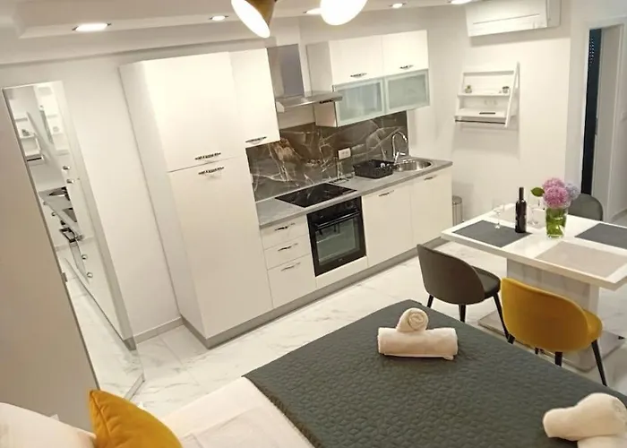 Iva Apartment